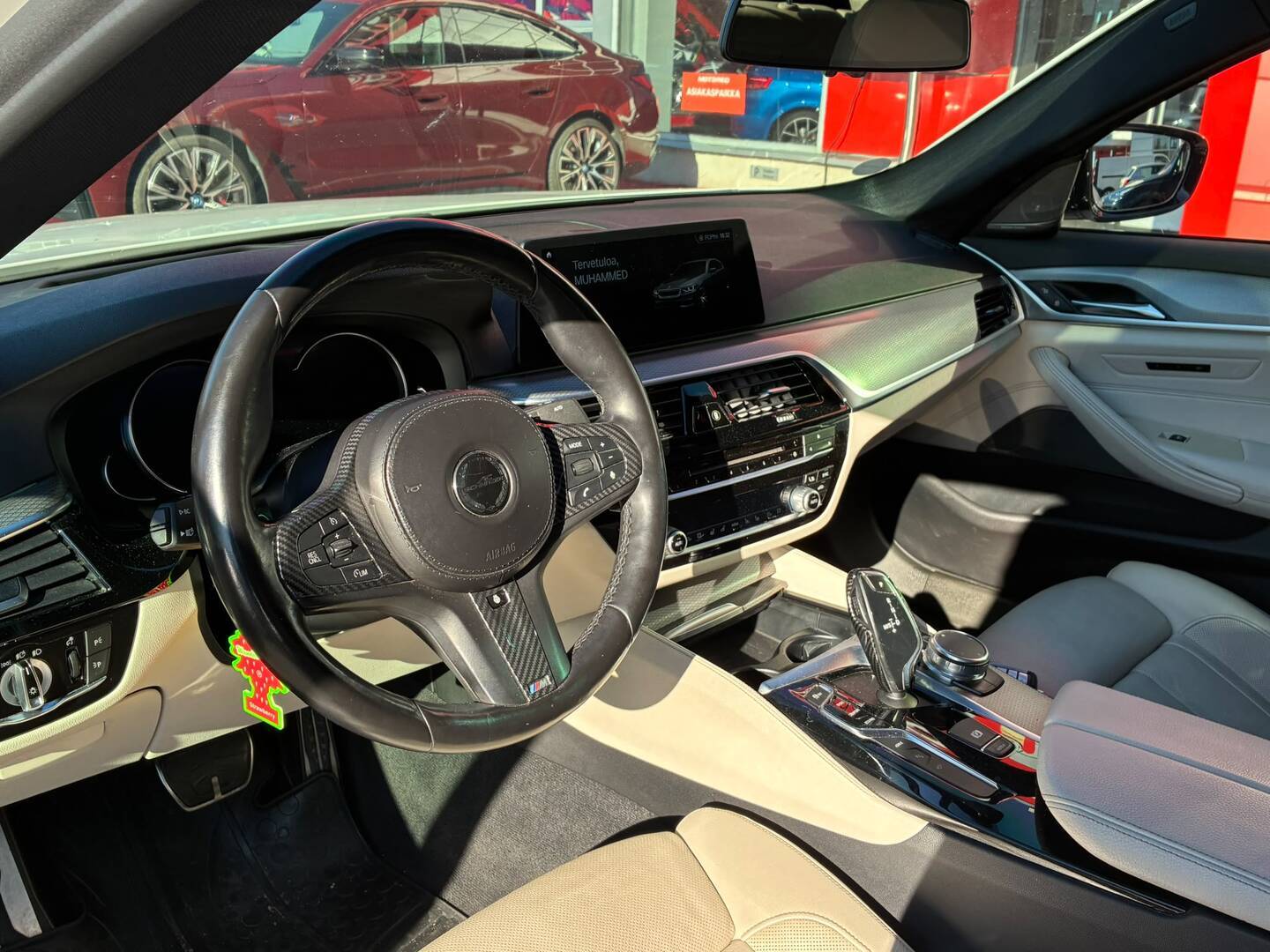 BMW - 530 - e iPerformance Sedan M Sport - Sedan