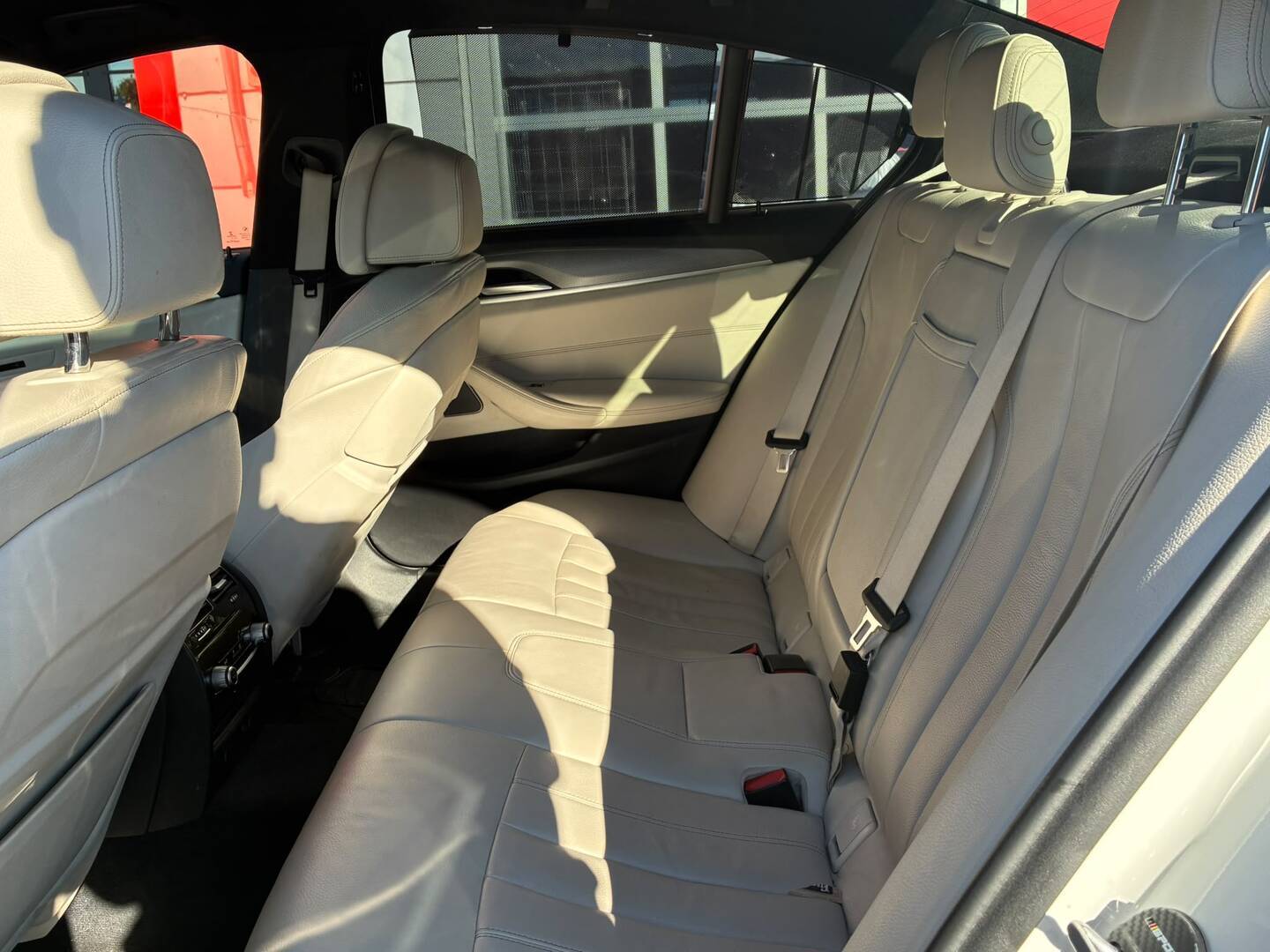 BMW - 530 - e iPerformance Sedan M Sport - Sedan