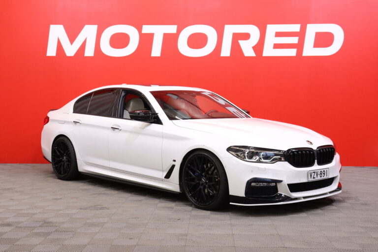 BMW - 530 - e iPerformance Sedan M Sport - Sedan