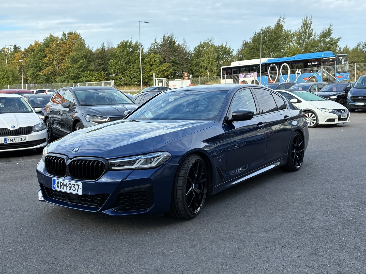 BMW - 530 - G30 Sedan 530e xDrive A Charged Edition M Sport - Sedan