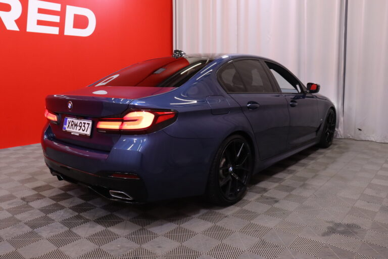 BMW 530