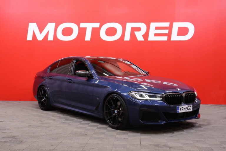 BMW - 530 - G30 Sedan 530e xDrive A Charged Edition M Sport - Sedan