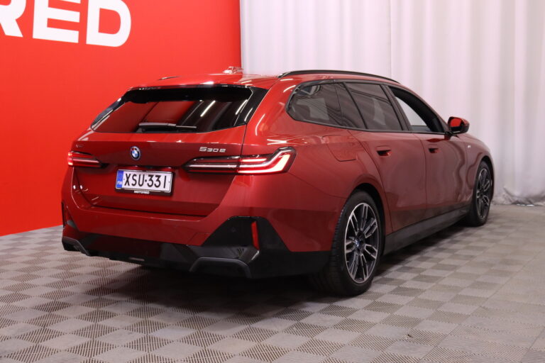 BMW 530
