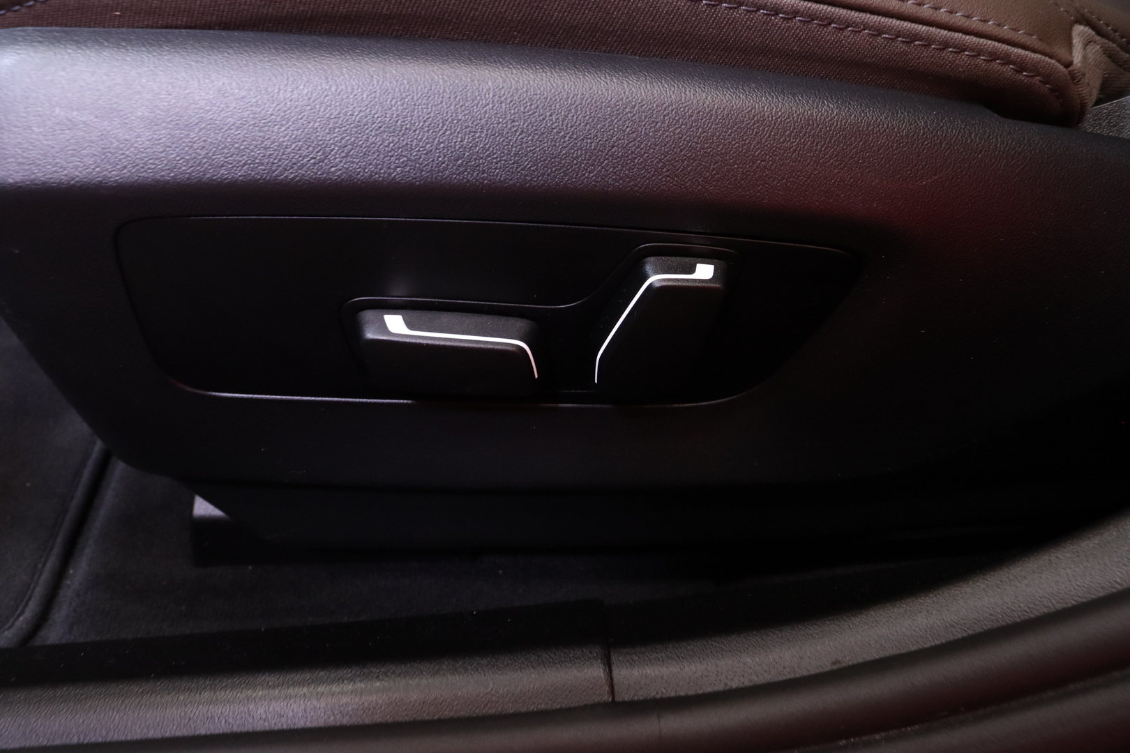 BMW - 530 - G61 Touring 530e A xDrive M sport Charged Edition - Farmari