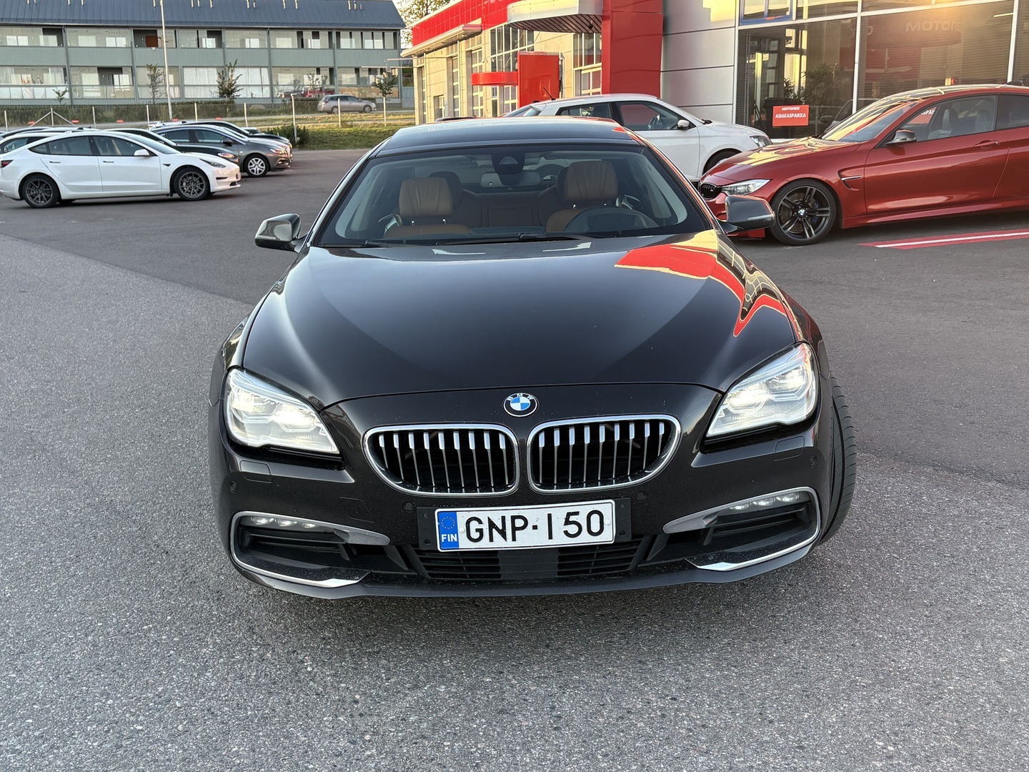 BMW - 640 - F06 Gran Coupé 640d A xDrive - Sedan