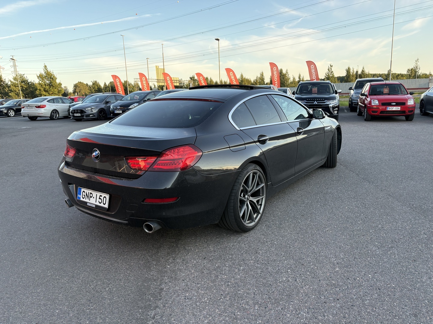 BMW - 640 - F06 Gran Coupé 640d A xDrive - Sedan