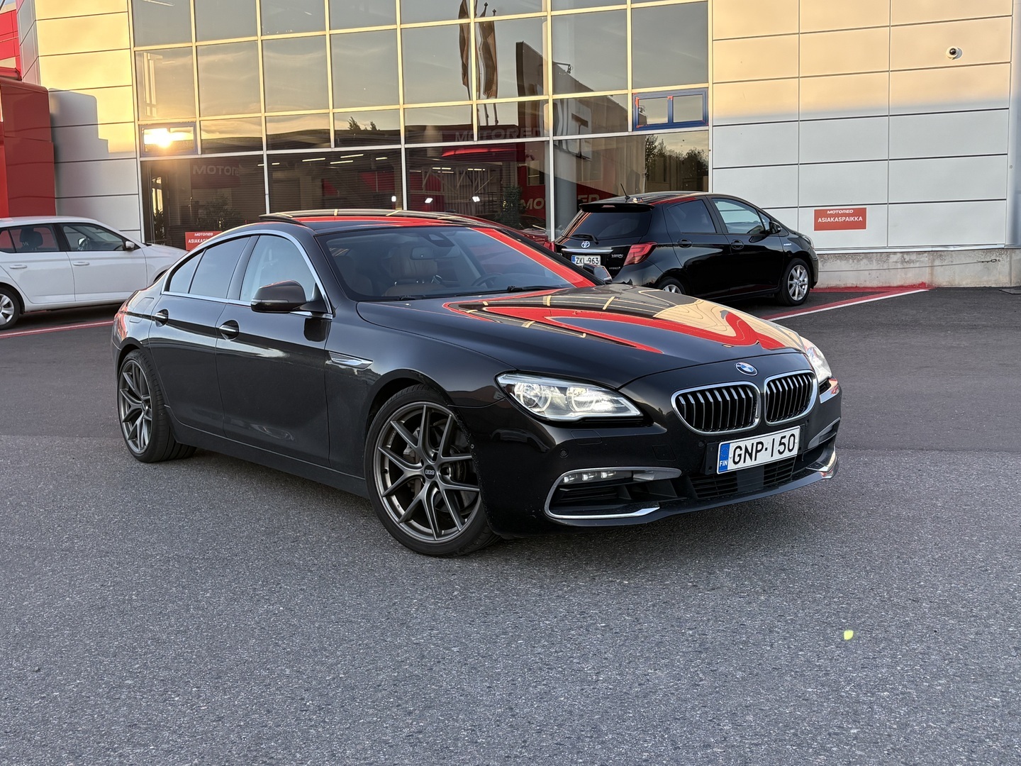 BMW - 640 - F06 Gran Coupé 640d A xDrive - Sedan