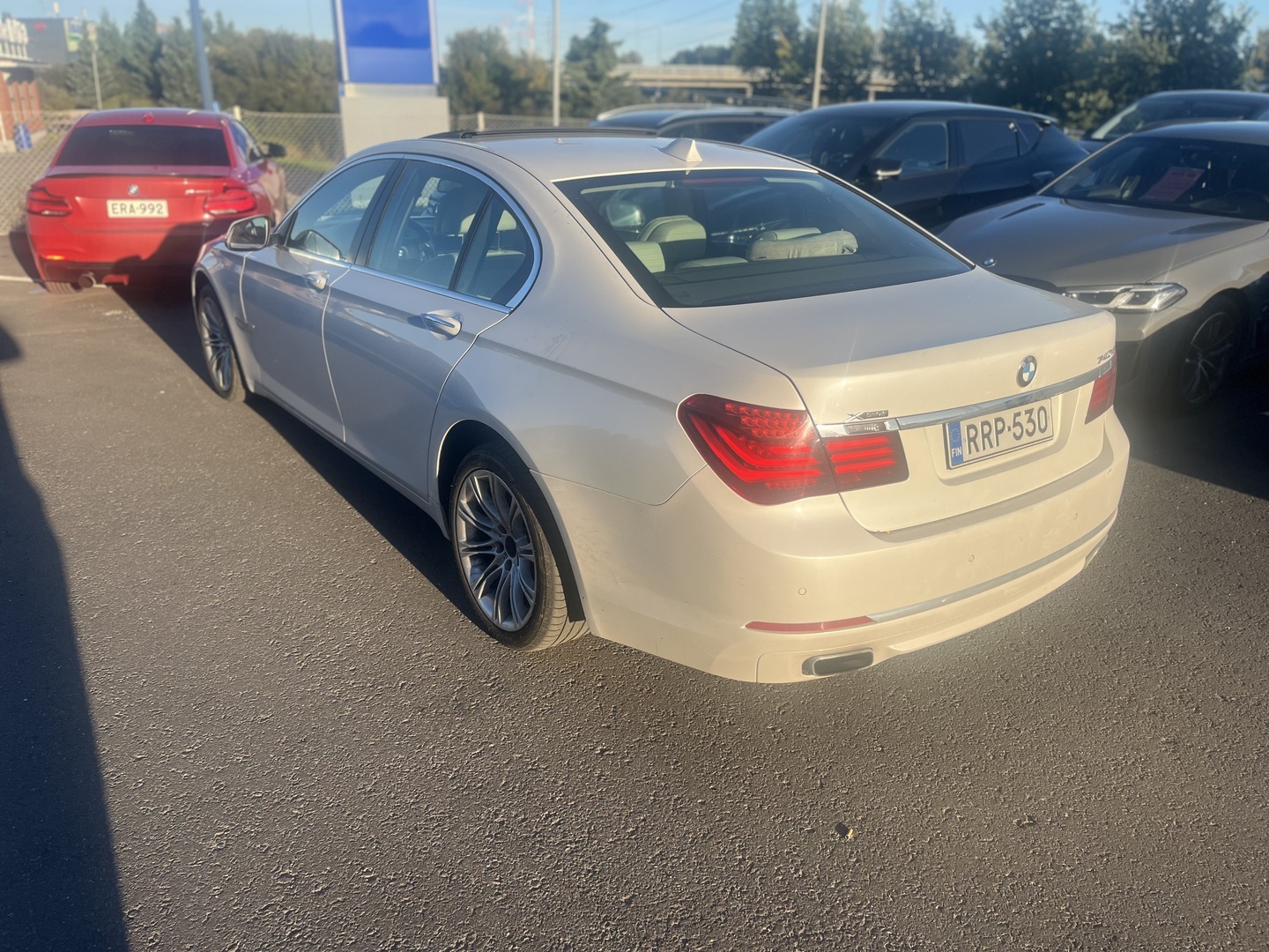 BMW - 740 - d xDrive - Sedan