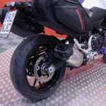 BMW - F - 900R // Vaihtoehto uudelle / Huoltokirja / Sivulaukut / Suomi-pyörä // - Moottoripyörä