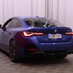 BMW - I4 M50 - Fully Charged // Suomi-auto / M-Istuimet / Laser / ACC / HUD / Kamera / H&K // - Sedan