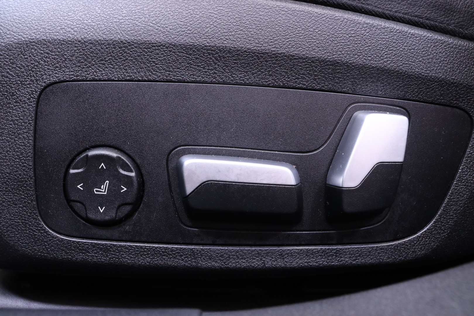 BMW - I4 M50 - Fully Charged - Sedan