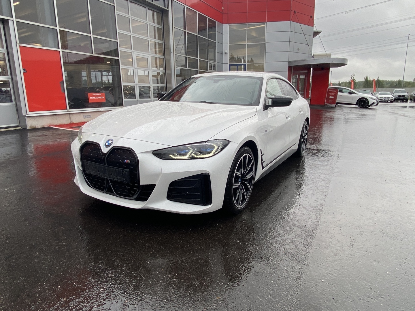 BMW - I4 M50 - M50 Fully Charged - Sedan