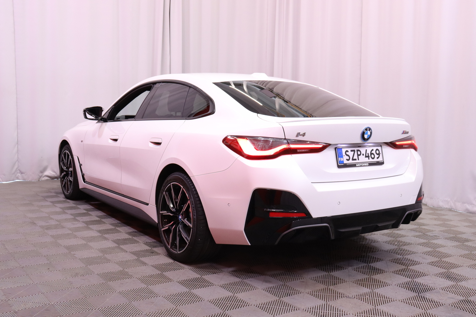BMW - I4 M50 - M50 Fully Charged - Sedan