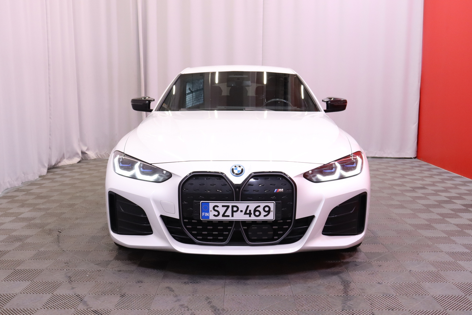 BMW - I4 M50 - M50 Fully Charged - Sedan