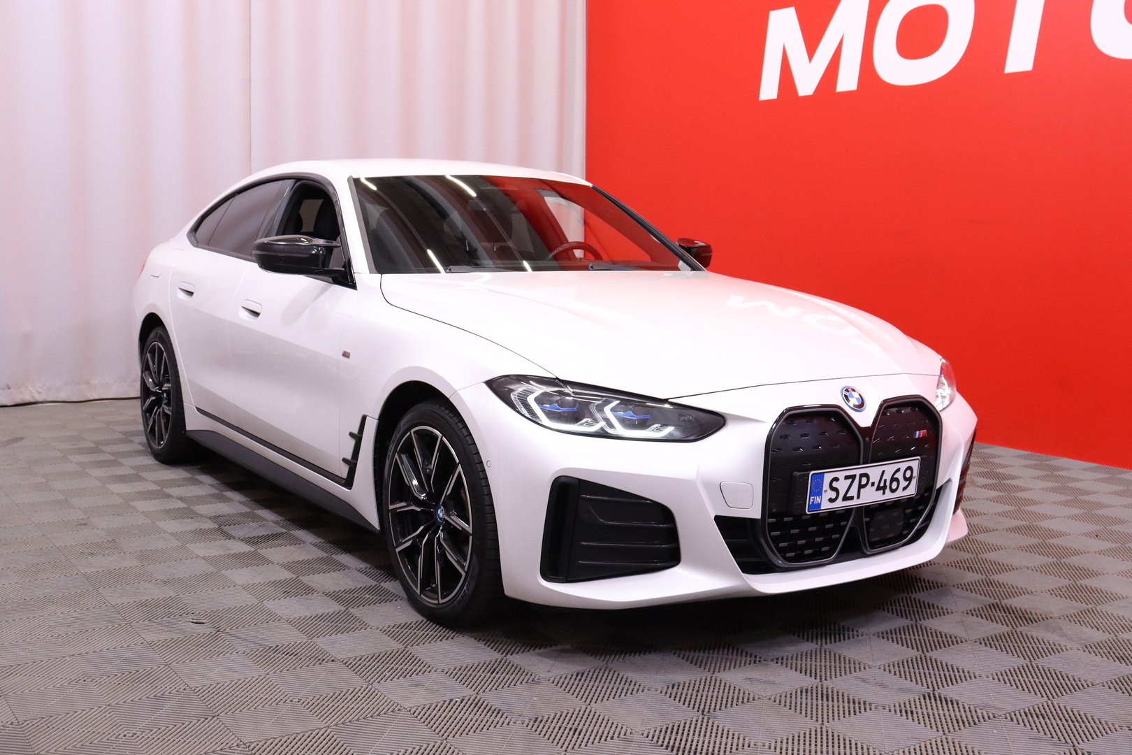 BMW - I4 M50 - M50 Fully Charged - Sedan