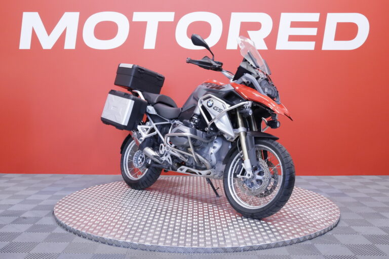 BMW - R - 1200 GS // Suomi Pyörä / Huoltokirja / ESA / 3x laukut / Vakkari / Navi // - Moottoripyörä