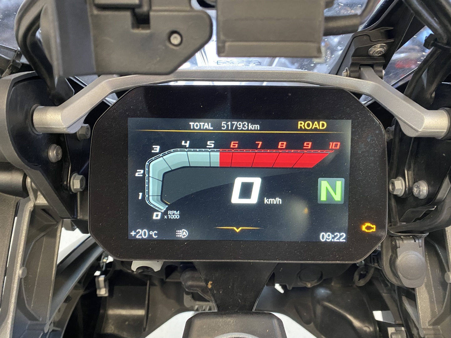 BMW - R - 1200 GS // Facelift! / Navi / Dynamic ESA / Vakkari / Laukut / Modet // - Moottoripyörä