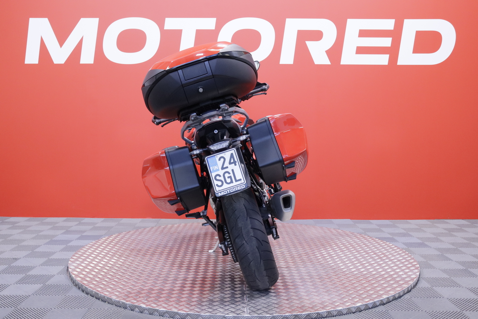 BMW - S - 1000XR // Suomi-pyörä / 3x Laukut / Ajomodet / Shifter / Navi // - Moottoripyörä