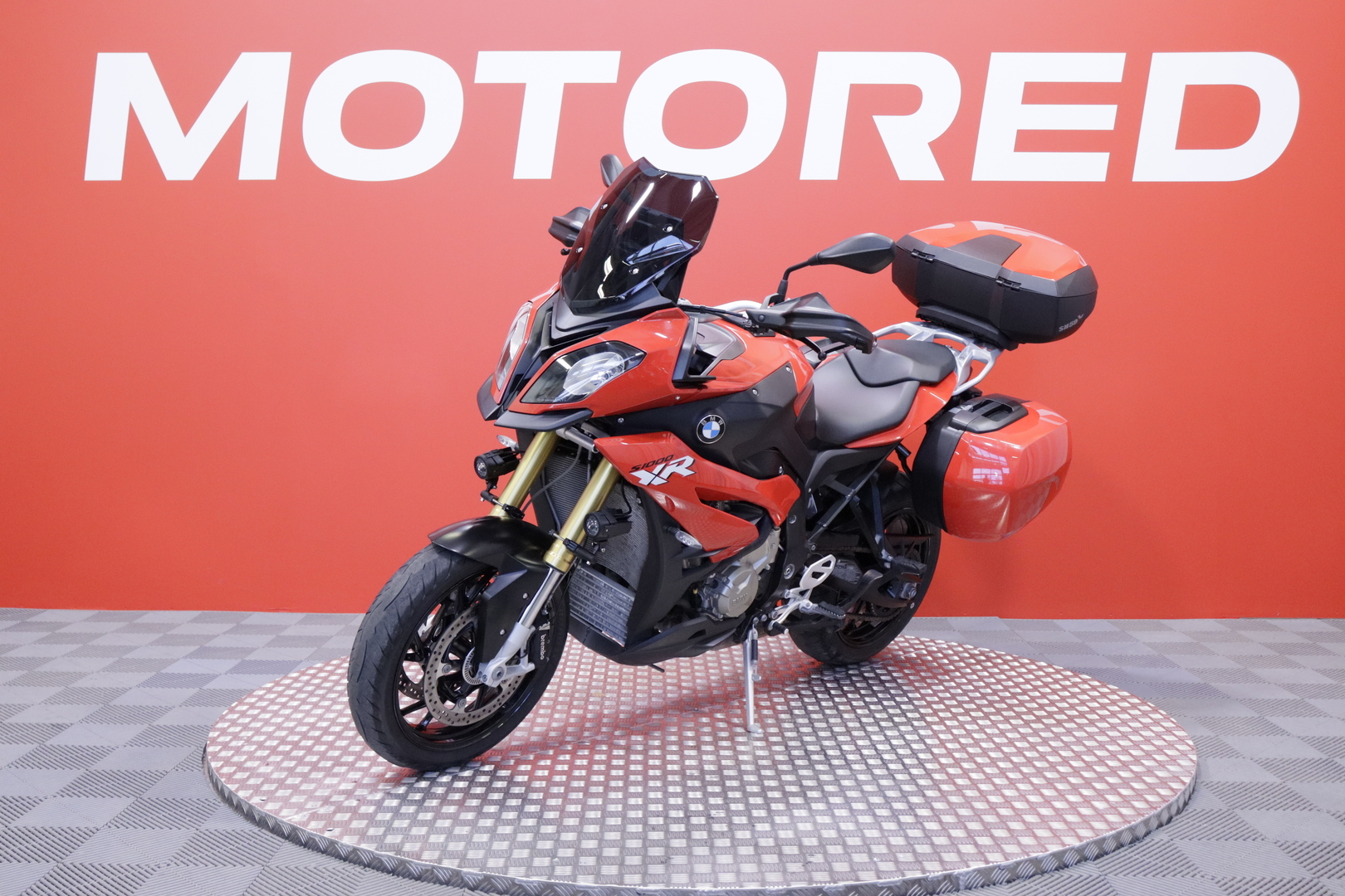 BMW - S - 1000XR // Suomi-pyörä / 3x Laukut / Ajomodet / Shifter / Navi // - Moottoripyörä