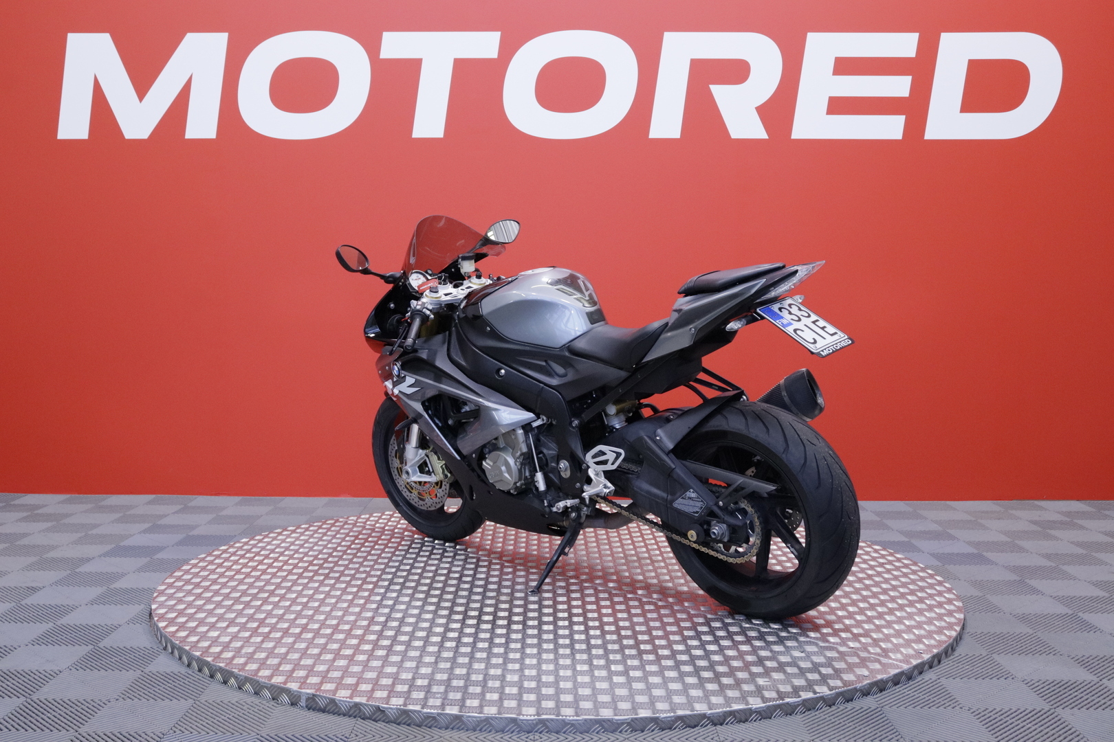 BMW - S - 1000RR // Suomi-pyörä / Huoltokirja / Leovince / Sähköalusta / Shifter / Ajomodet // - Moottoripyörä