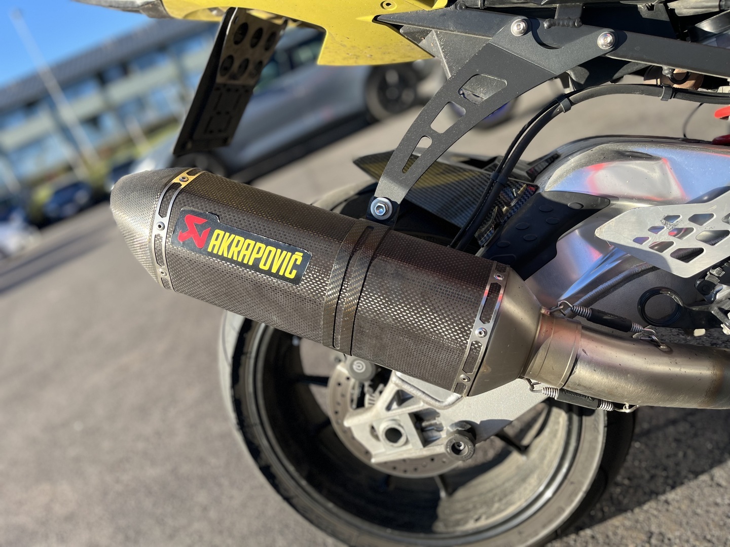 BMW - S - 1000RR // Shifter-Blipper / Huoltokirja / Akrapovic / Launch Control / Hiilikuitua // - Moottoripyörä