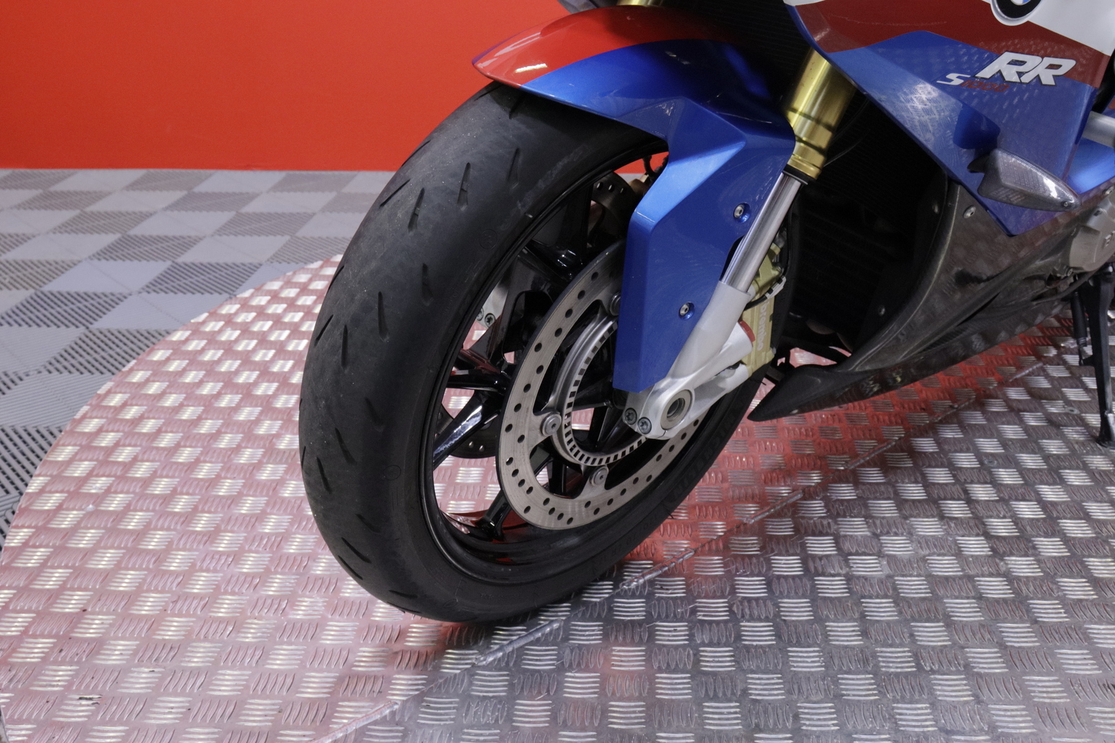 BMW - S - 1000RR // Shifter / Suomi-Pyörä / Huoltokirja / Verhoiltu penkki // - Moottoripyörä
