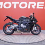 BMW - S - 1000RR // Suomi-pyörä / Huoltokirja / Ajomodet / Shifter / Kaatumatapit // - Moottoripyörä