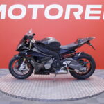 BMW - S - 1000RR // Suomi-pyörä / Huoltokirja / Ajomodet / Shifter / Kaatumatapit // - Moottoripyörä