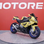BMW - S - 1000RR // Öhlins / Takovanteet! / Akrapovic / Shifter / Huoltokirja / Suomi-pyörä // - Moottoripyörä