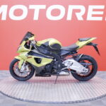 BMW - S - 1000RR // Suomi-pyörä / Akrapovic / Huoltokirja // - Moottoripyörä