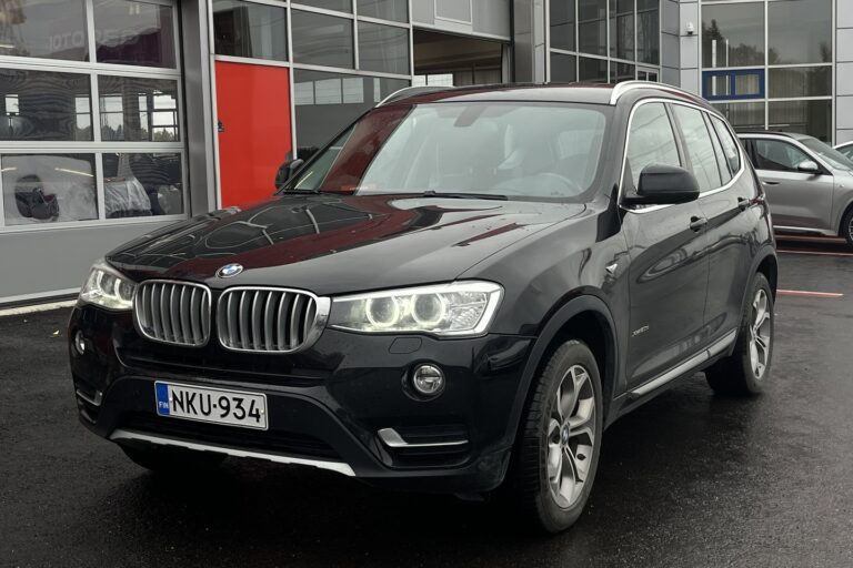 BMW - X3 - F25 xDrive20d A Business xLine - Maastoauto