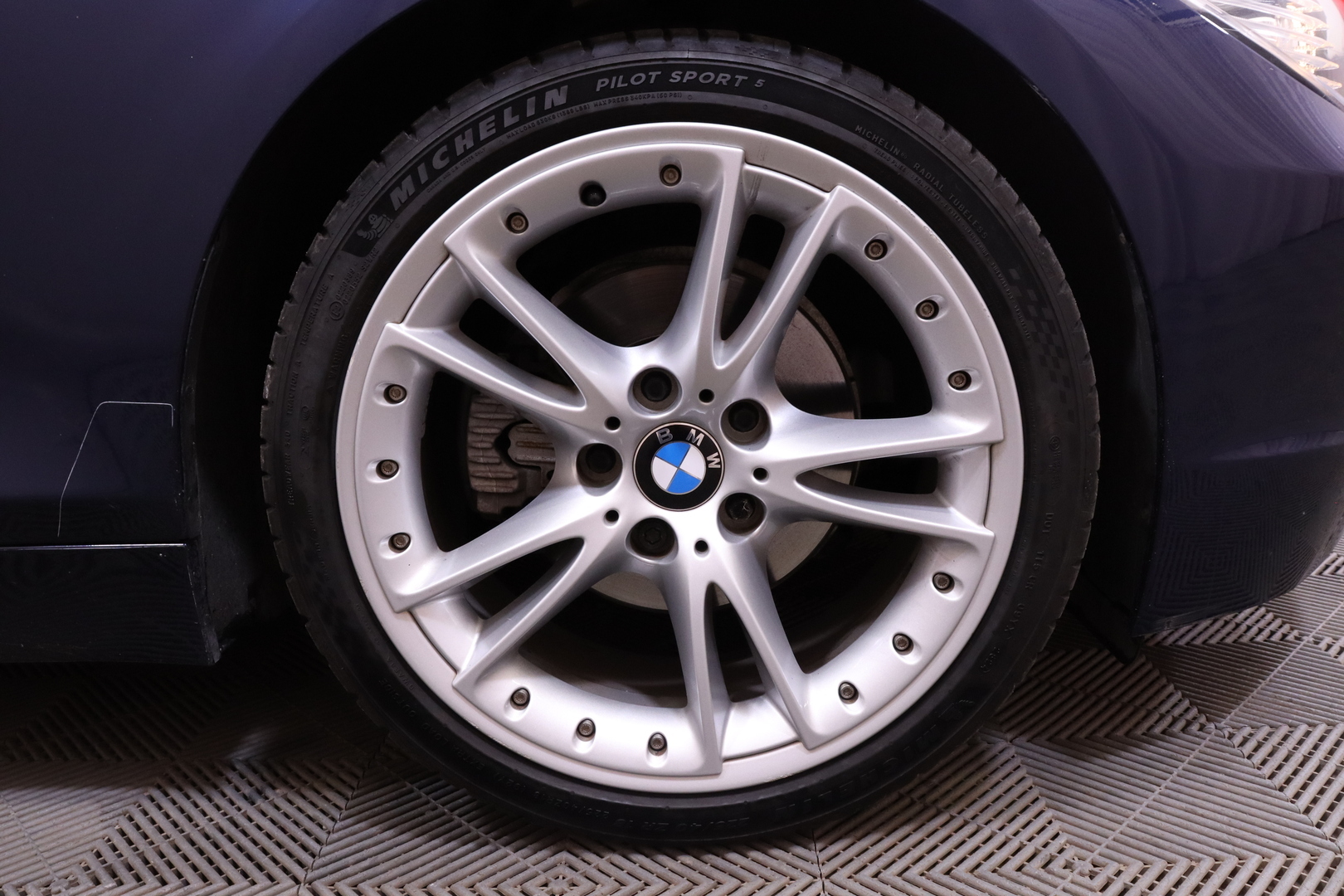 BMW - Z4 - E89 Roadster / Suomi-auto / - Avoauto