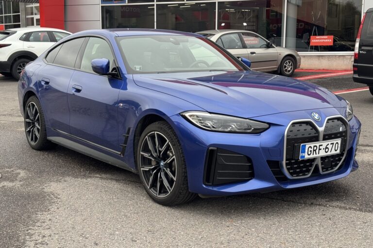 BMW i4