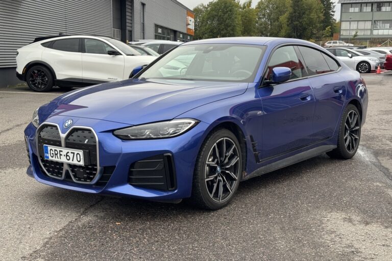 BMW - i4 - eDrive40 M Sport - Sedan