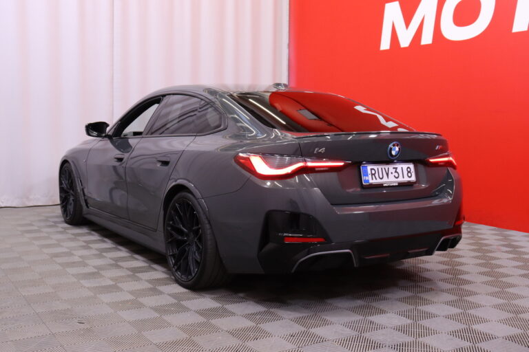 BMW i4 M50
