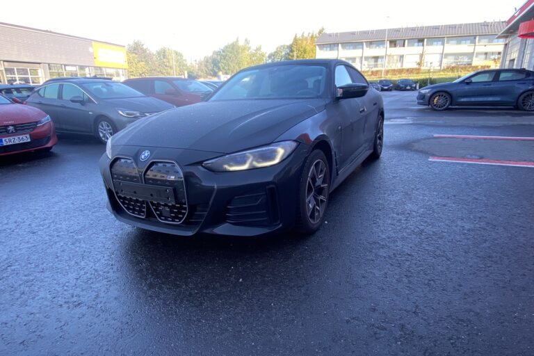 BMW - i4 - M50 Fully Charged - Sedan