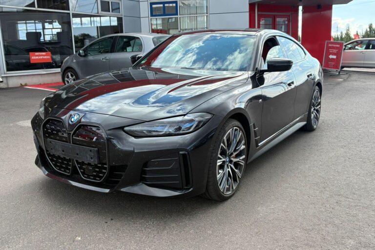 BMW - i4 - eDrive40 M Sport Pro - Sedan