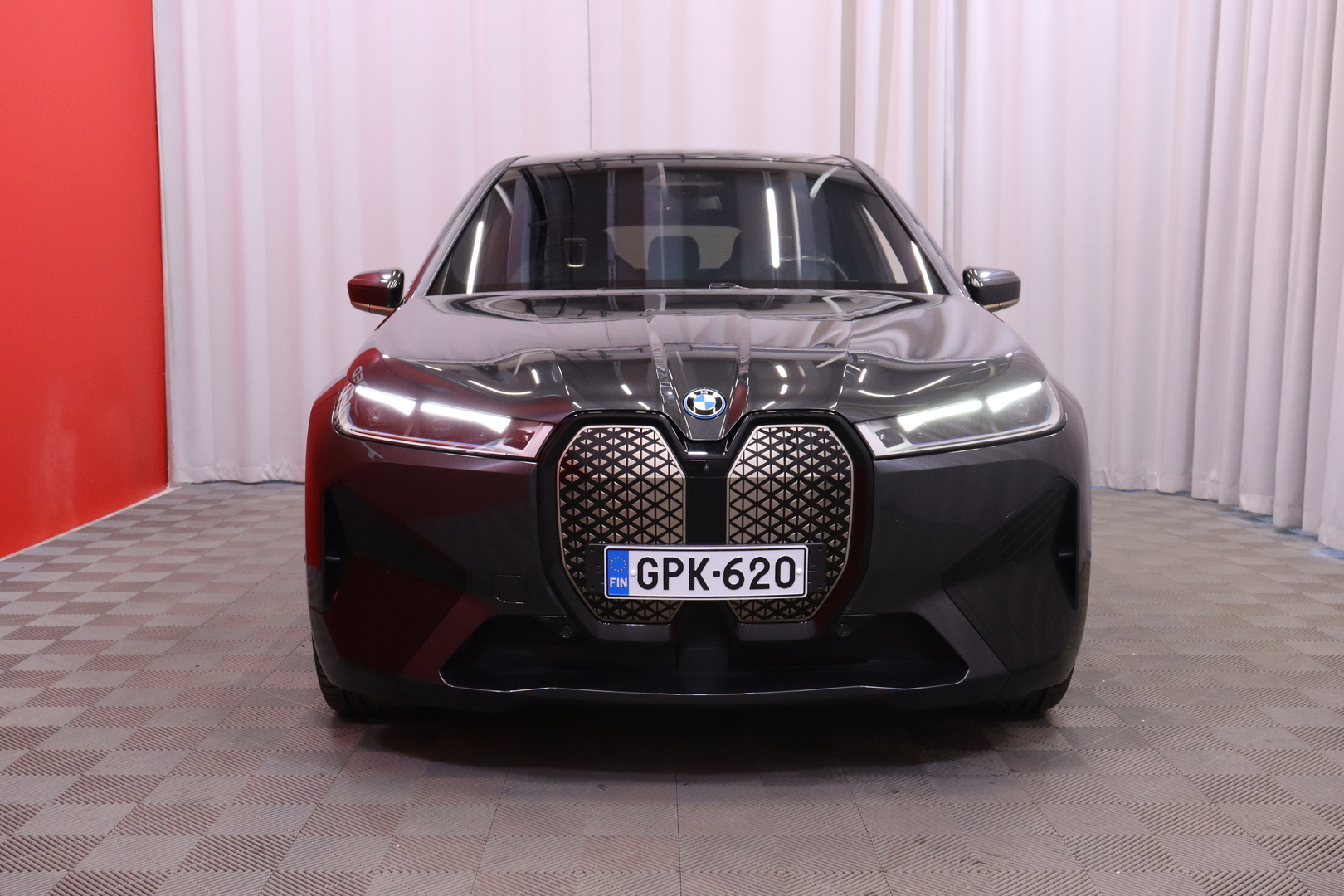 BMW - iX M60 -  - Maastoauto