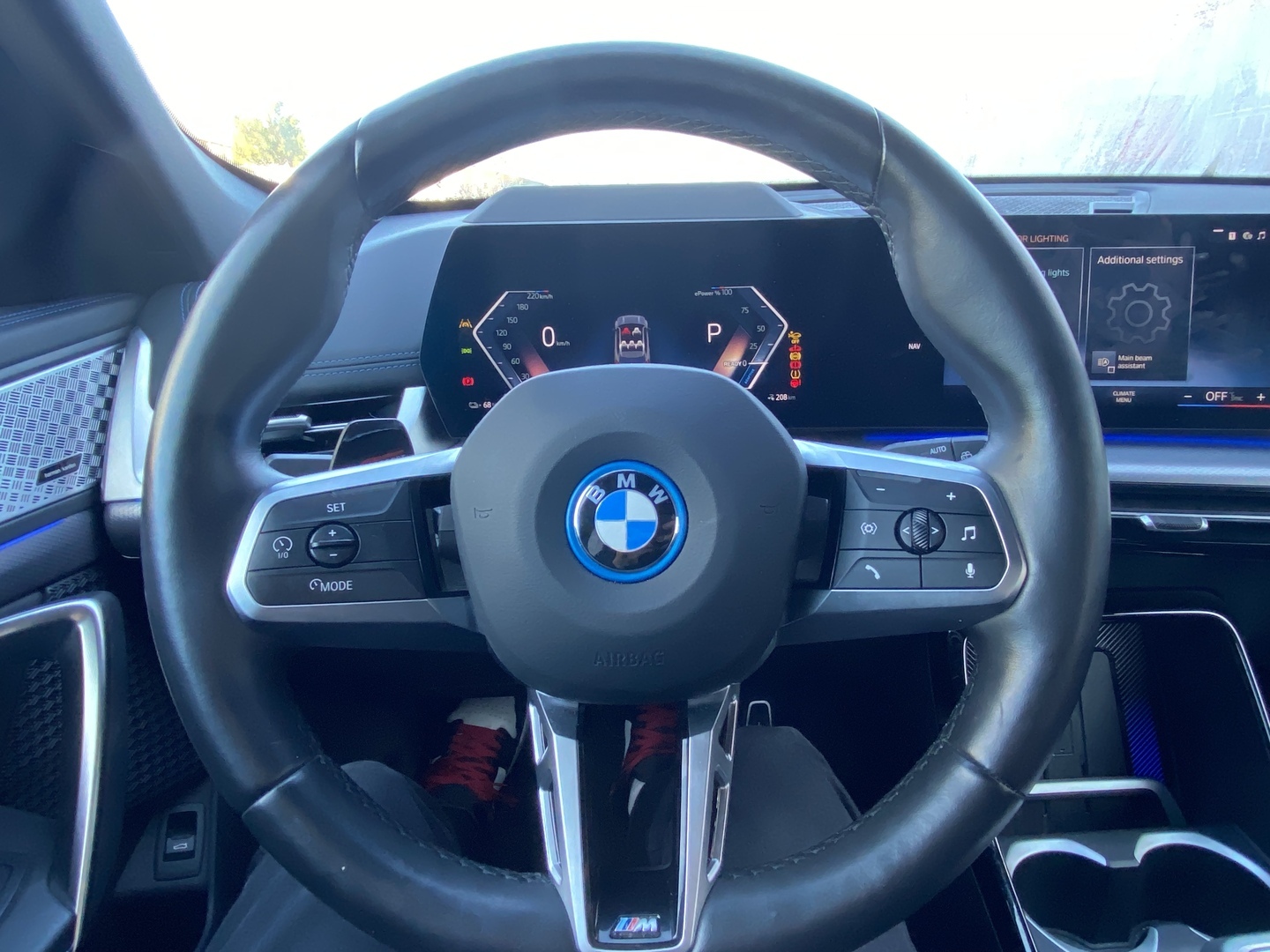 BMW - iX1 - U11 30 xDrive Fully Charged M Sport - Maastoauto