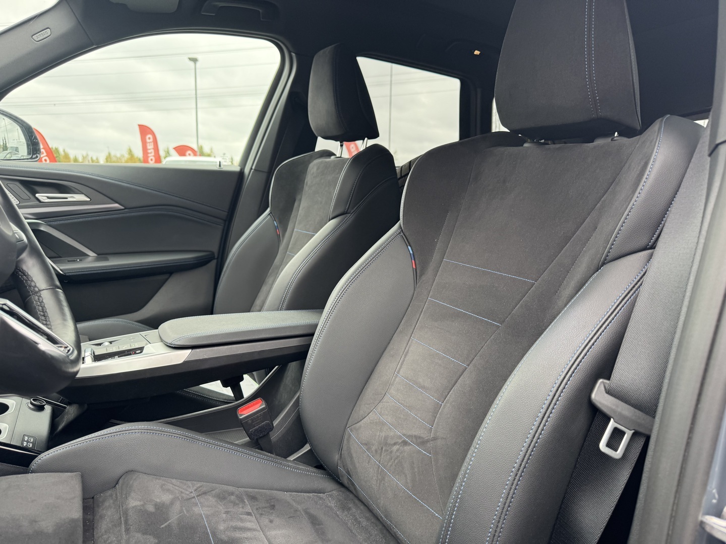 BMW - iX1 - U11 30 xDrive Fully Charged - Maastoauto