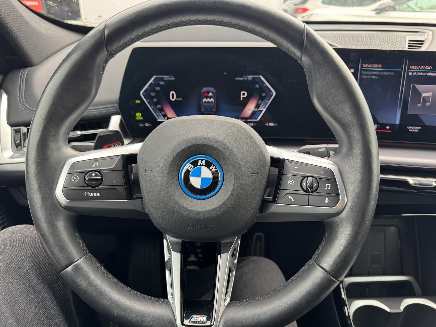 BMW - iX1 - U11 30 xDrive Fully Charged - Maastoauto