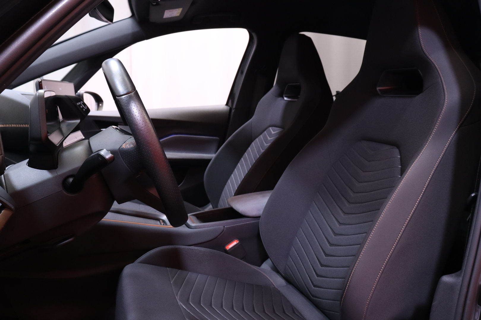 CUPRA - Born - 150 kW 58 kWh - Viistoperä