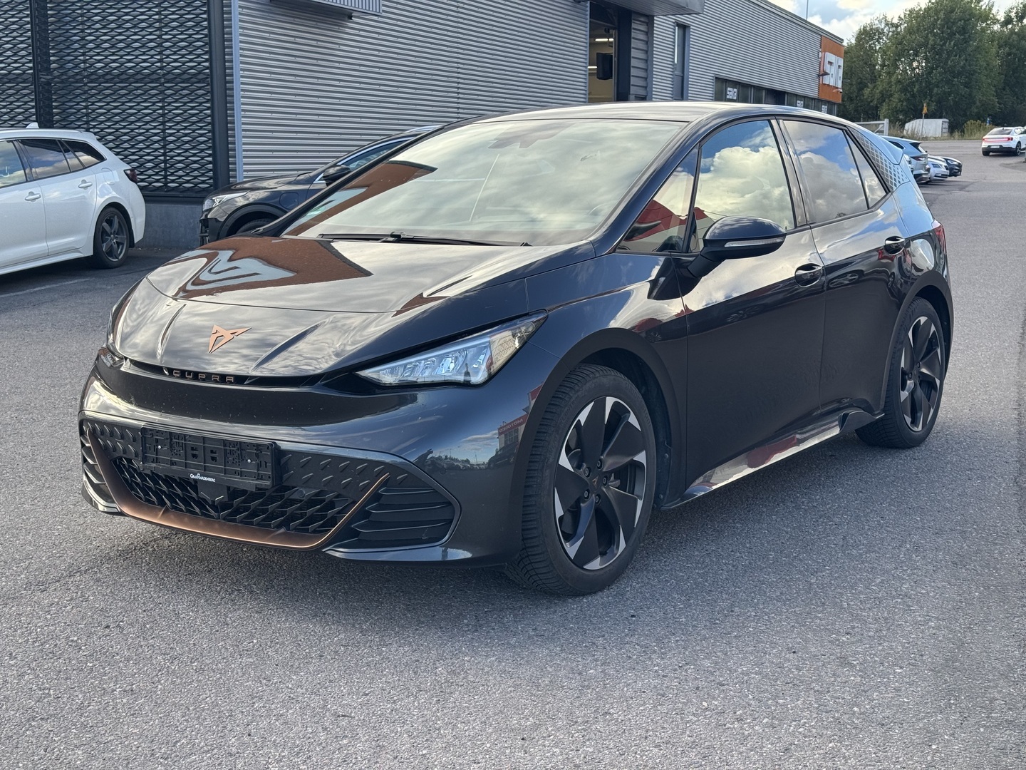 CUPRA - Born - 150 kW 58 kWh - Viistoperä