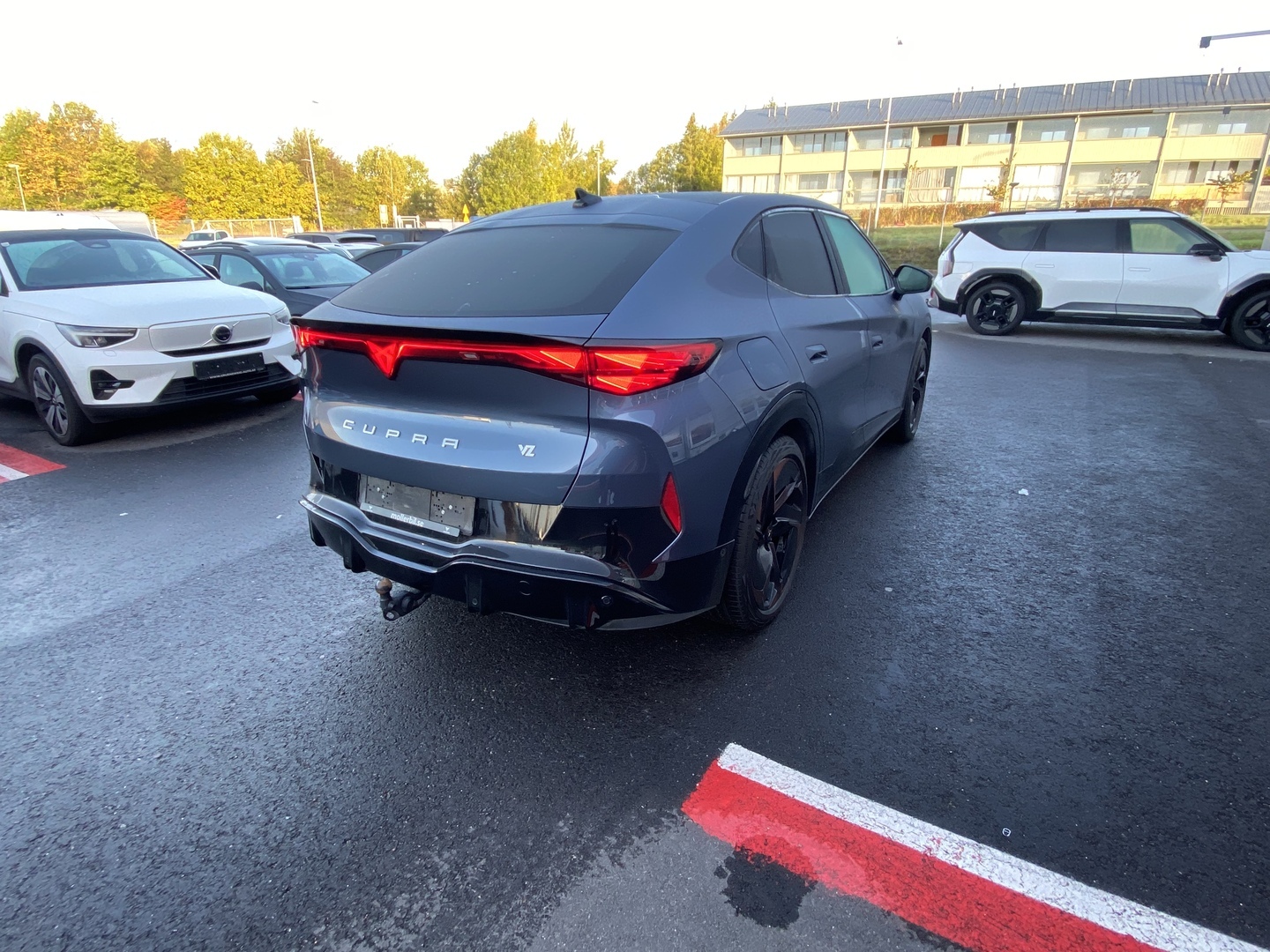 CUPRA - Tavascan - VZ 250 kW 77 kWh 4DRIVE Adrenaline - Maastoauto
