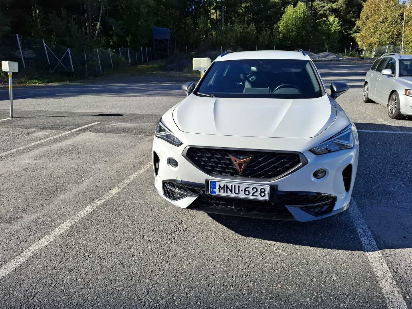 Cupra - Formentor - VZ 2,0 TSI 228 kW 4Drive DSG - Maastoauto