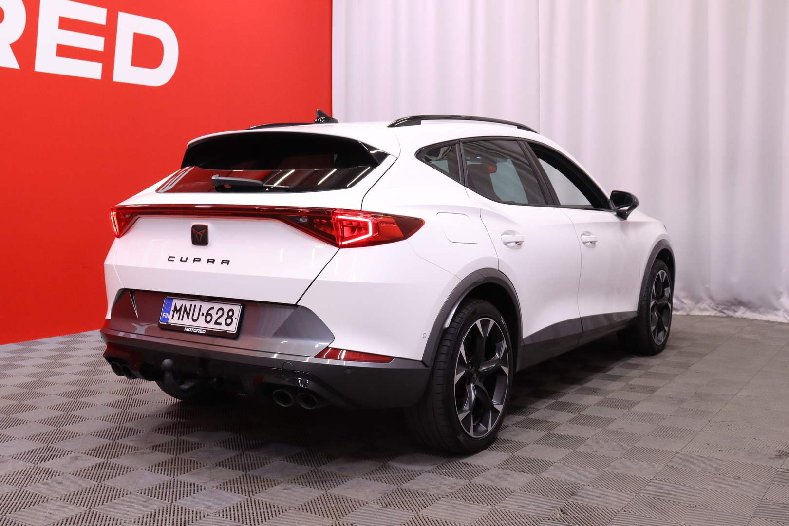 Cupra - Formentor - VZ 2,0 TSI 228 kW 4Drive DSG - Maastoauto