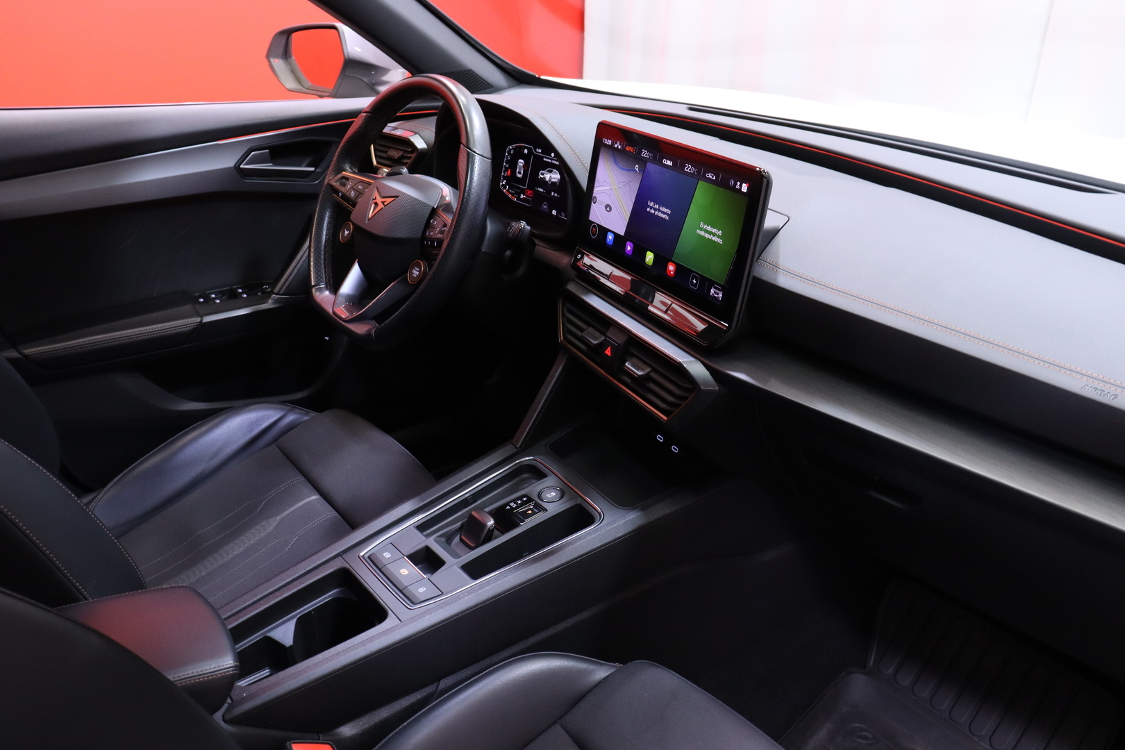 Cupra - Formentor - VZ 2,0 TSI 228 kW 4Drive DSG - Maastoauto