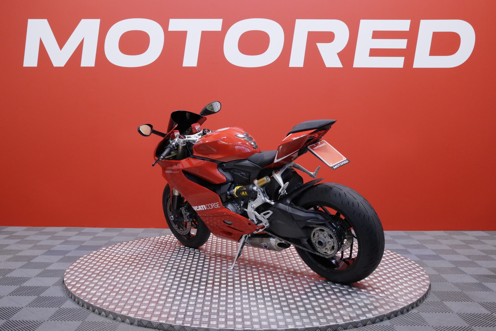 Ducati - 1199 - Panigale // Shifter / Desmot tehty / DTC / Termignoni // - Moottoripyörä
