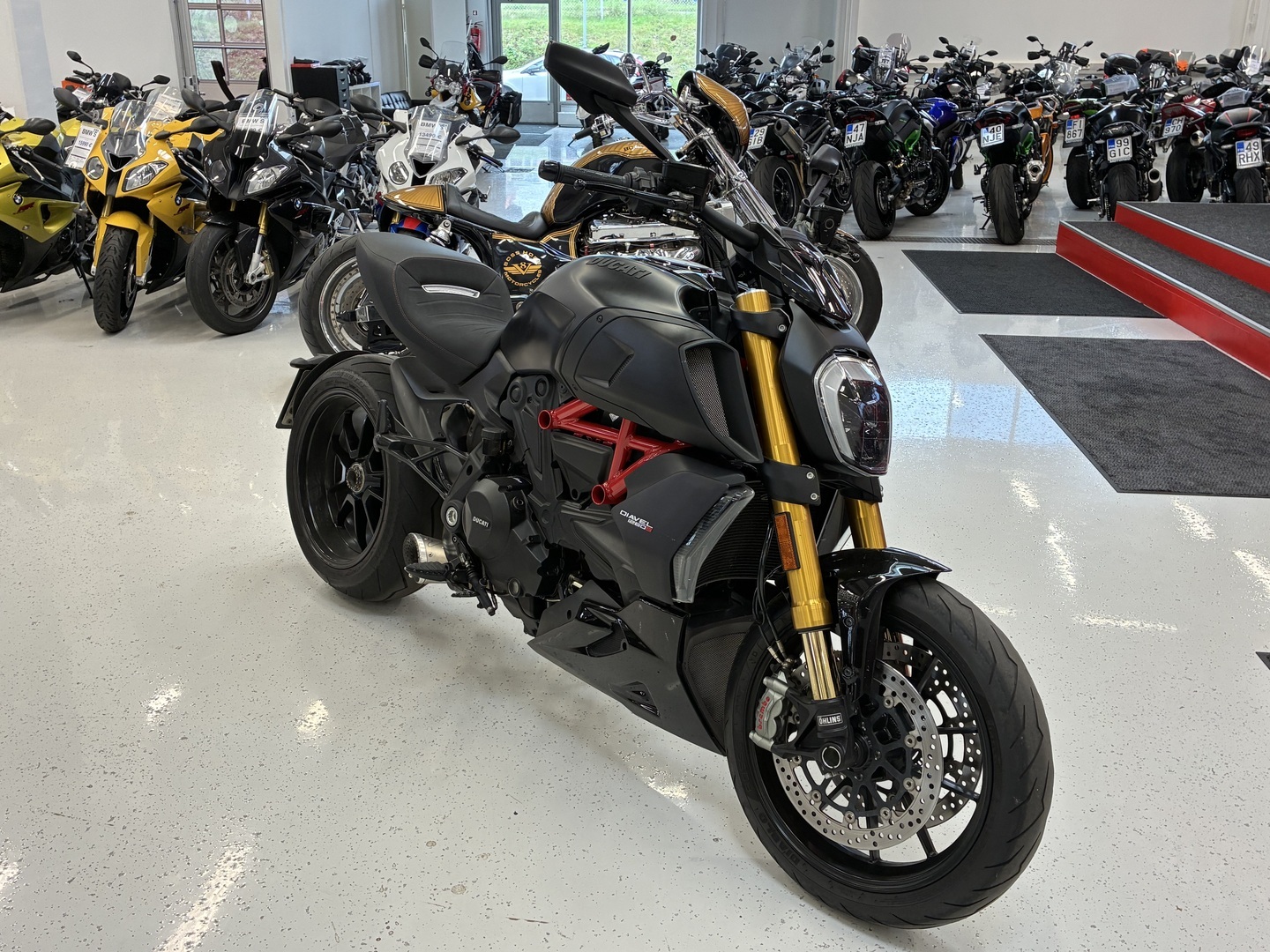 Ducati - DIAVEL - 1260 S // Juuri saapunut! / Suomi-pyörä / Termignoni / Desmot tehty // - Moottoripyörä