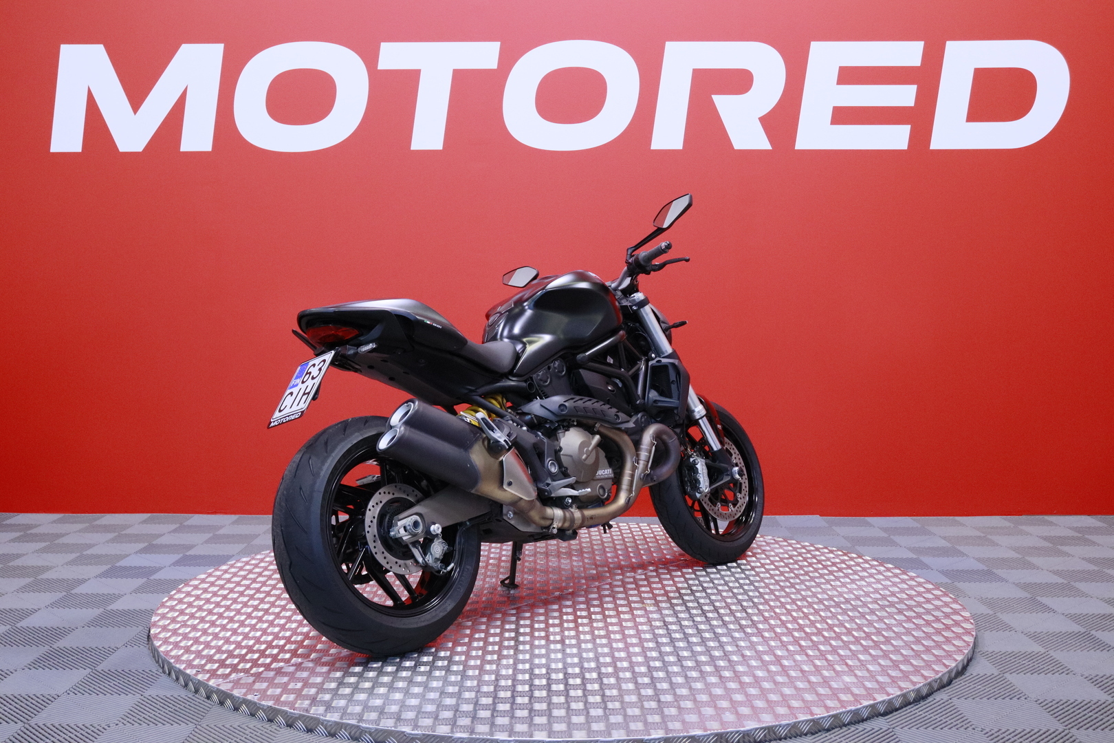 Ducati - MONSTER - 821 // Suomi-pyörä / Huoltokirja / DTC / Ducktail // - Moottoripyörä